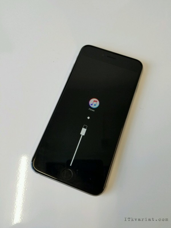 Как спасти iPhone от превращения в "кирпич" после обновления iOS 10