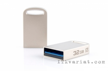 USB-flash-накопитель GOODRAM POINT и карта памяти GOODRAM microSDXC UHS-1
