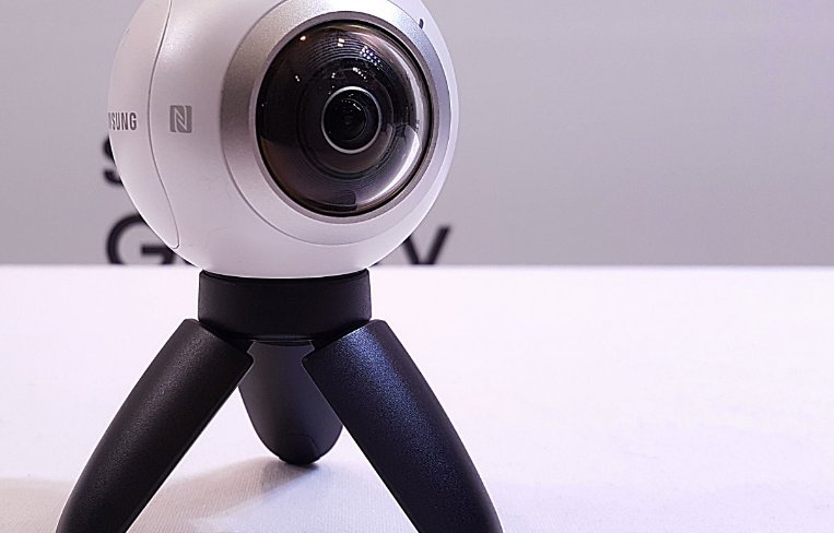 Verizon распродает панорамные камеры Gear 360 с невероятной скидкой 71%