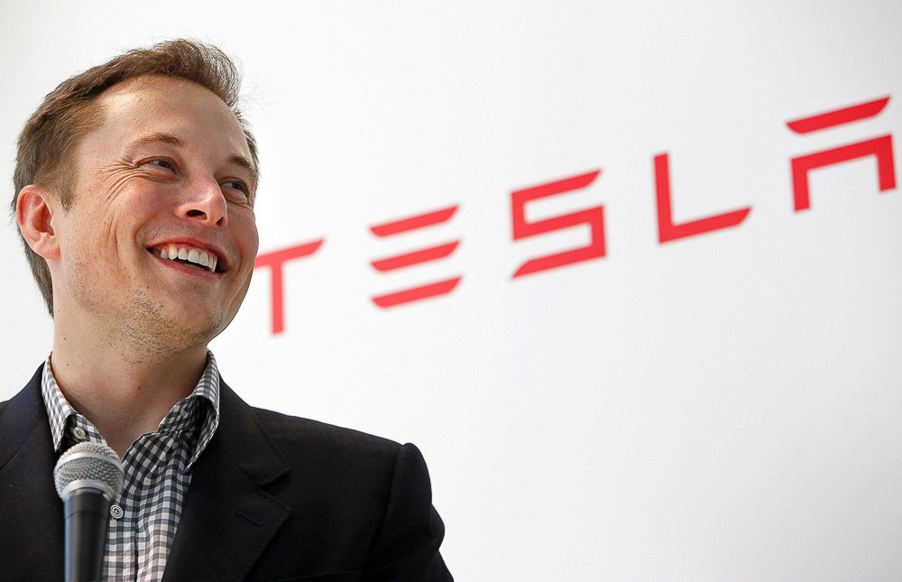 Элон Маск предложил акционерам Tesla покупать акции Ford