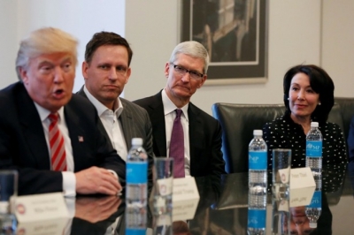 Дональд Трамп все-таки заставил Apple перенести свои заводы в США