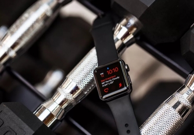 Новые Apple Watch, вероятно, выйдут в версиях как с поддержкой LTE, так и без оной