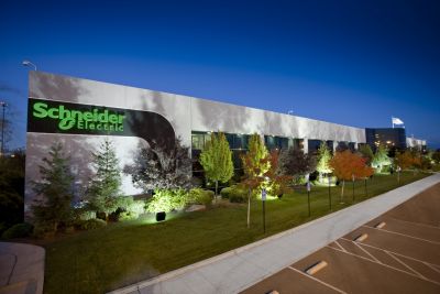В системах управления производственными процессами Schneider Electric обнаружены серьезные уязвимости