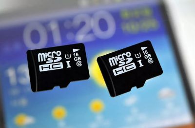 Huawei больше не сможет использовать карты microSD в своих телефонах. Зато у нее есть свои!