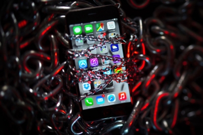 Apple закрыла уязвимость в iOS 13.5, позволяющую провести джейлбрейк