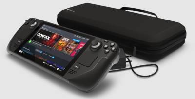 Порівняння стаціонарної консолі Playstation та портативного ПК Steam Deck